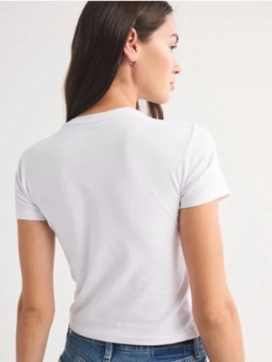 NWT Abercrombie White Baby Tee XL | Cropped Slim Fit SoftAF Cotton Essential Top - Picture 4 of 4